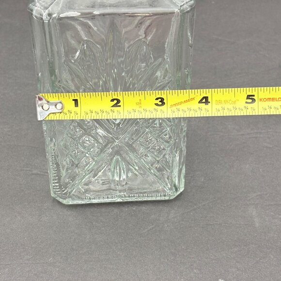 Vintage‎ Pressed Glass Decanter With Square Stopper 9.5” tall Y2K 90s Barware - Picture 5 of 9